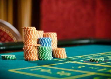 dolar99 platform showing football betting, live dealer tables, and slot games